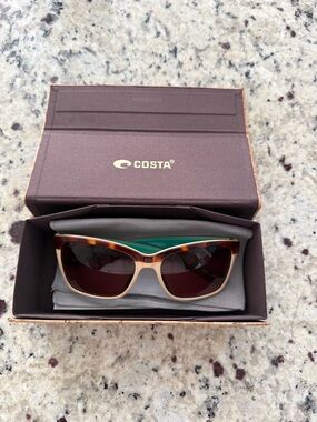 Costa Two-Tone Tortoise & Cream Cat Eye Sunglasses with Brown Lenses Brand New!